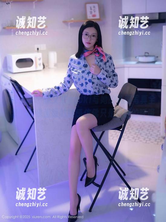 秀人网 - 林文文yooki与她的礼服写真全套，感受温暖的触感仿佛只是轻轻的呼吸。