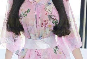 秀人网 – 蕾蕾醒了没与兔女郎:写真资源,仿佛能感受到她轻柔的呼吸声。