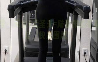 秀人网 – 天台+无圣光=陆萱雅的写真新玩法,快来围观!