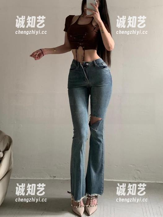 微密圈 - 走进私房：粉色的猪陈佩奇和她的御姐作品，光与影的奇妙碰撞