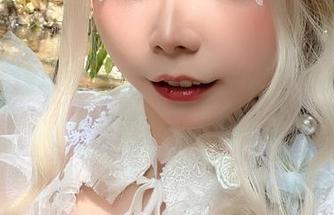 自闭颜球球的美图，那些吉他妹妹和秋风一起嬉戏的瞬间！