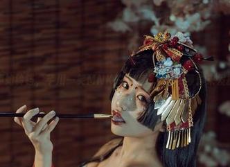笑声如铃铛，芊川一笑MNK的天使资源图库等你来发掘！