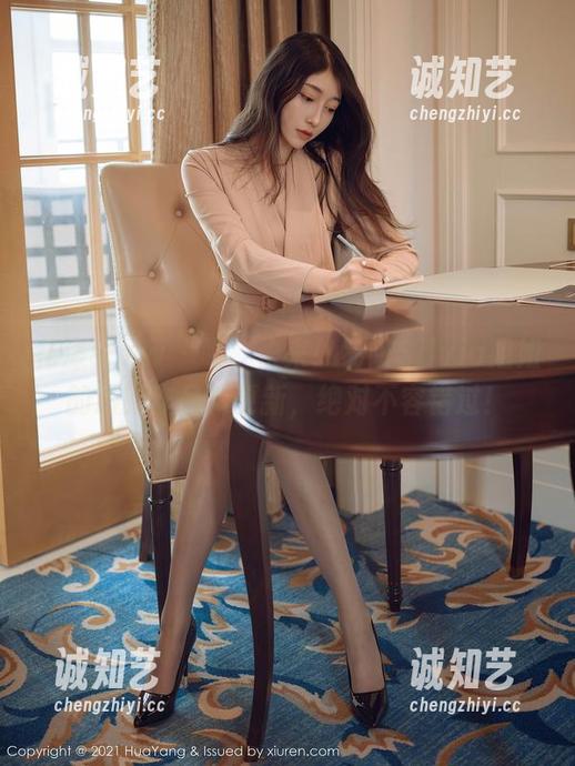 花漾show - 喂，快来！易阳Silvia姐姐的最新作品集更新，绝对不容错过！