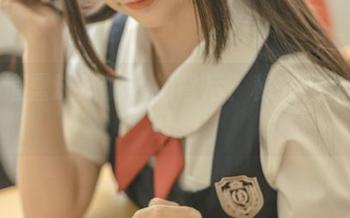 想知道蠢沫沫的私拍背后?秘书档案大公开!