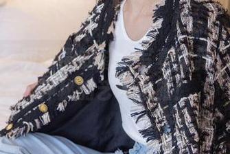 袜啵啵 – 甜甜圈的修女写真更新:又甜又神秘的艺术之旅!
