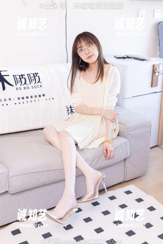 袜啵啵 - 苏苏的清纯魅力：这个高清资源真是治愈良药啊！