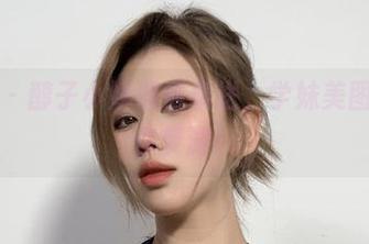 微密圈 – 醇子小姨倾情奉送，学妹美图壁纸带你梦游！