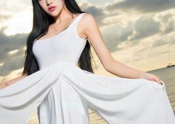 青豆客 – 汪佩妮Penny女王图包分享：光影间流转的不光是美，还有那些让你忍俊不禁的小瞬间！