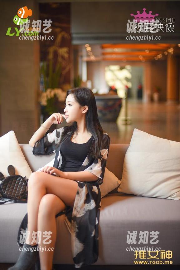 青豆客 - 奶牛出道，谭晓彤的私拍美图，人人争抢的牛奶甜心！