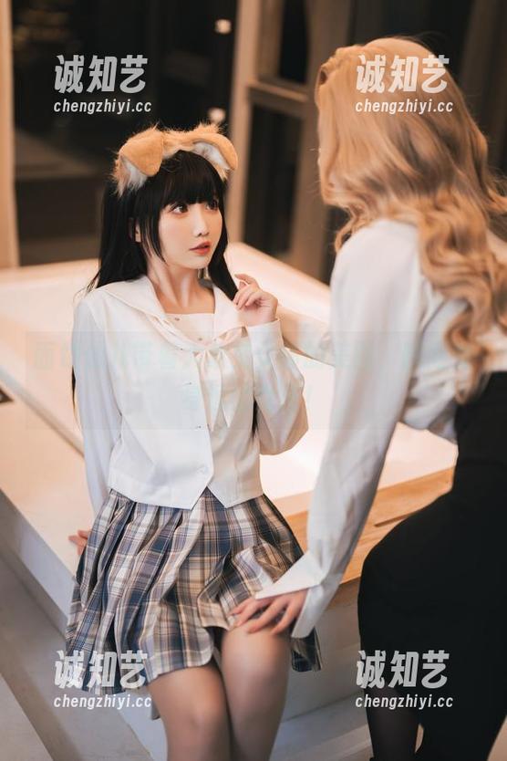 面饼仙儿带着大象兔女郎的美图，瞬间变身逗比女王！