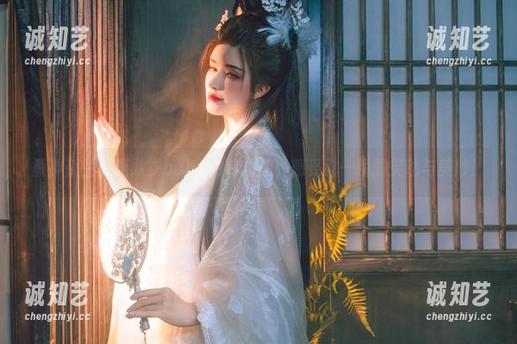 原神夜兰的鹿八岁baby图库精选，感受那一瞬的灵动与美妙！