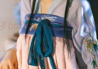 被鹿八岁baby和服原图合集迷得五迷三道，是真实的不切实际